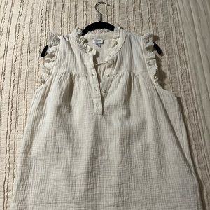 Brand new J Crew ruffle top in a beautiful creamy white. Never worn